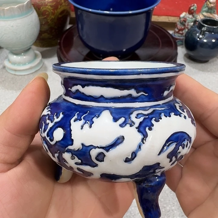 摆件陶瓷纯手工三足炉