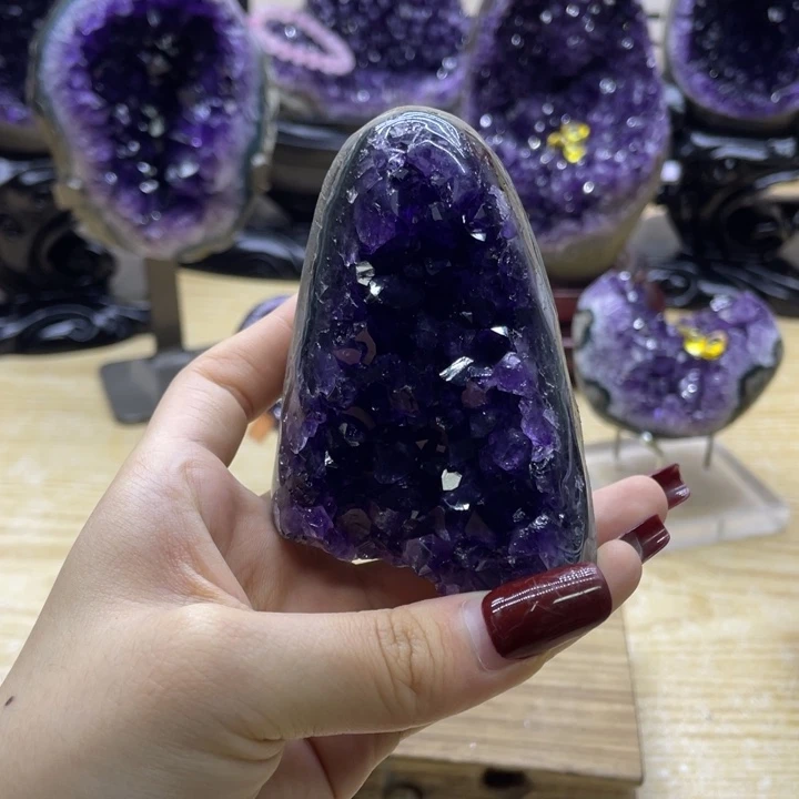 未镶嵌大型摆件（非配饰）紫晶