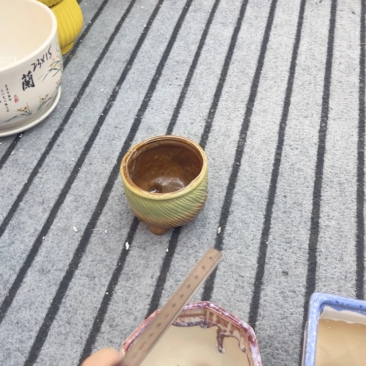 有孔.多肉陶瓷花盆！