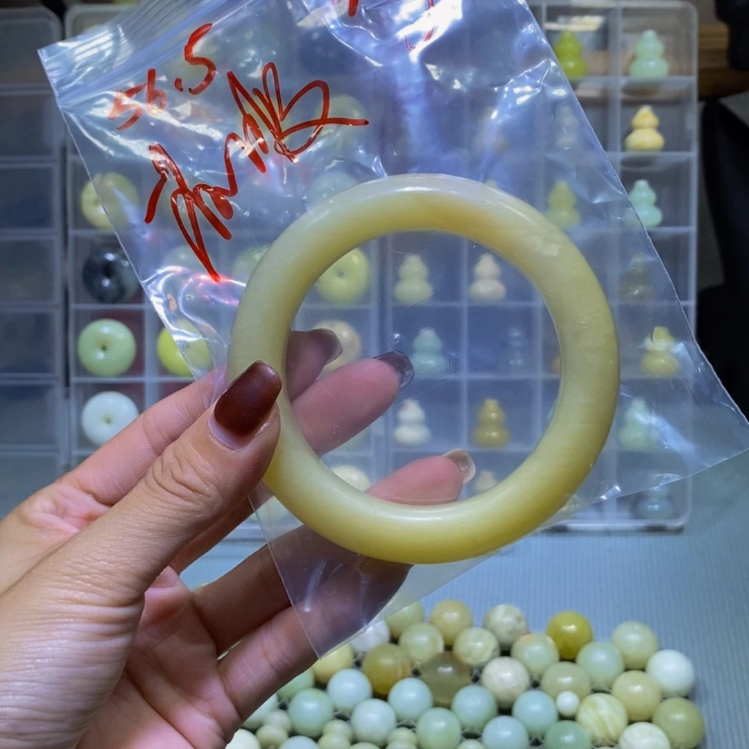 未镶嵌蛇纹石玉其他229