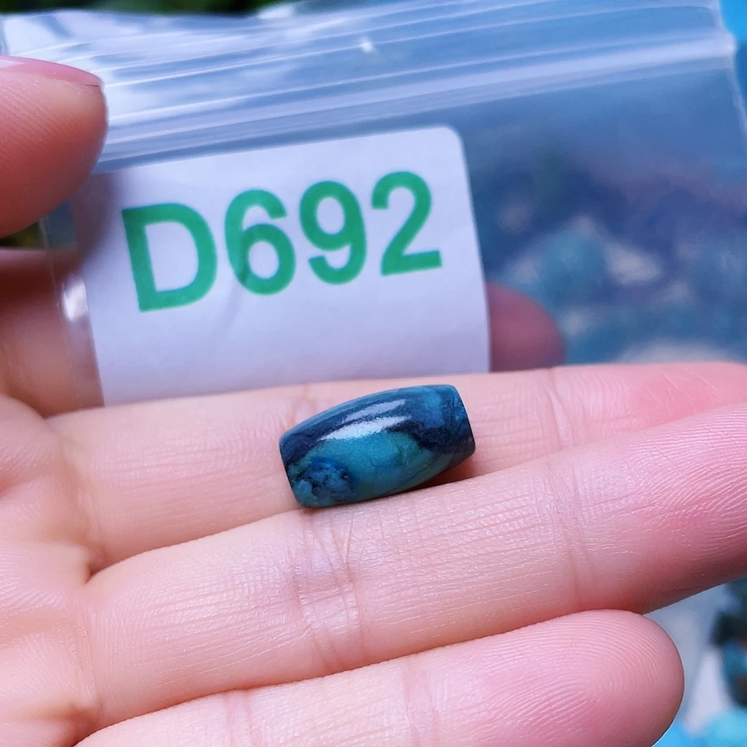 绿石头十堰原生态绿石头特色手工散珠