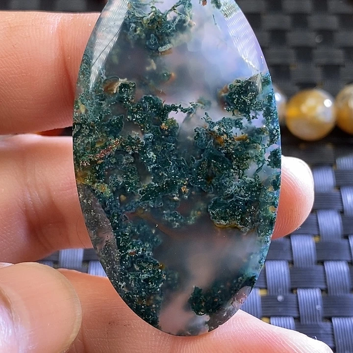 火***）玛瑙/玉髓未镶嵌颈饰