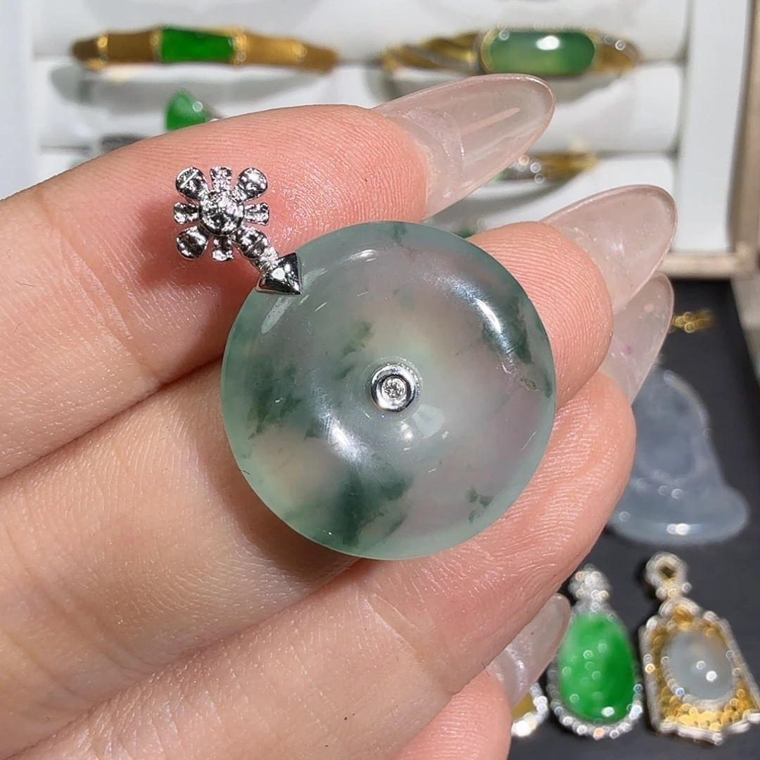 翡翠18K金镶嵌吊坠(不含链)