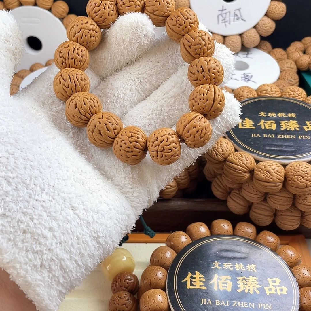吊坠桃核珍****珠暴力肌肉纹