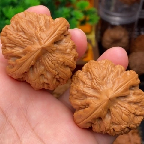 文玩核桃吊坠红锦鲤42精修