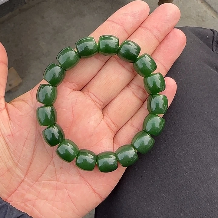 和田玉（碧玉）未镶嵌颈饰