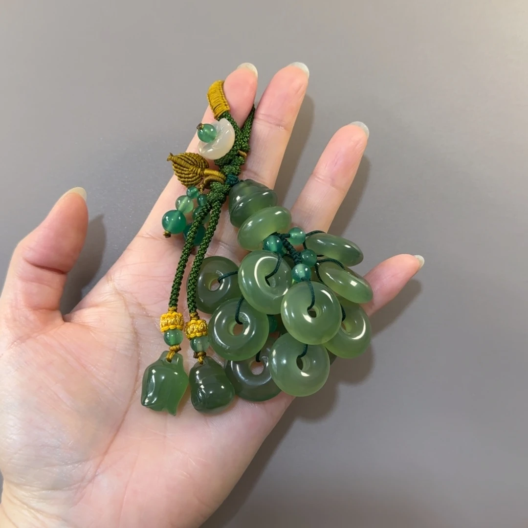 玛瑙/玉髓未镶嵌钥匙挂件