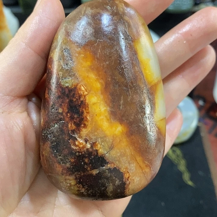 未镶嵌和田玉（糖玉）挂件