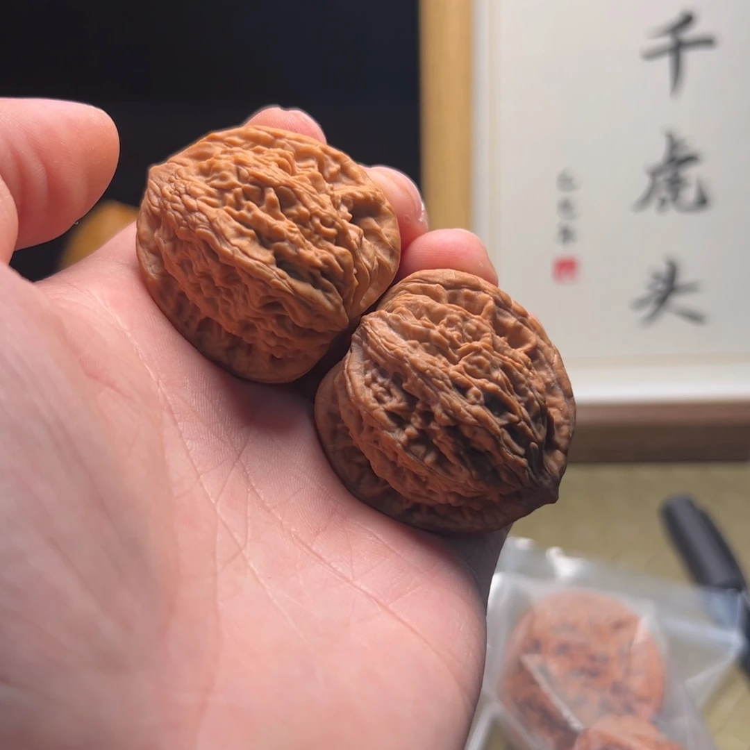 吊坠文玩核桃虎头