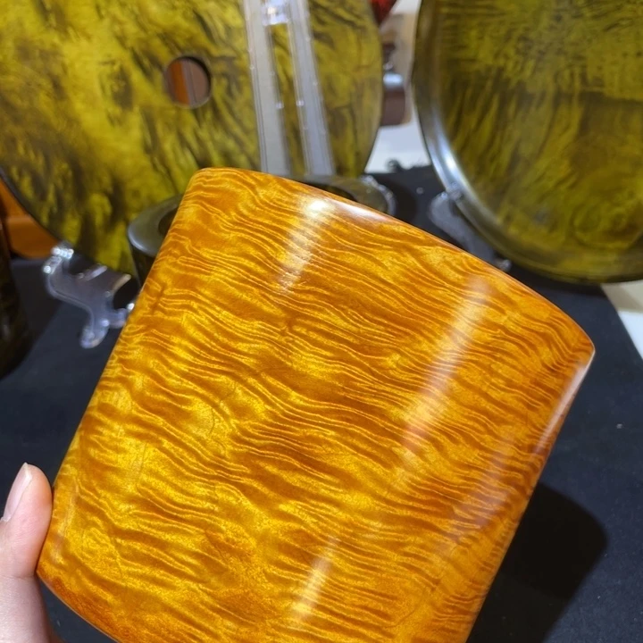 金丝楠笔筒15556666665555666