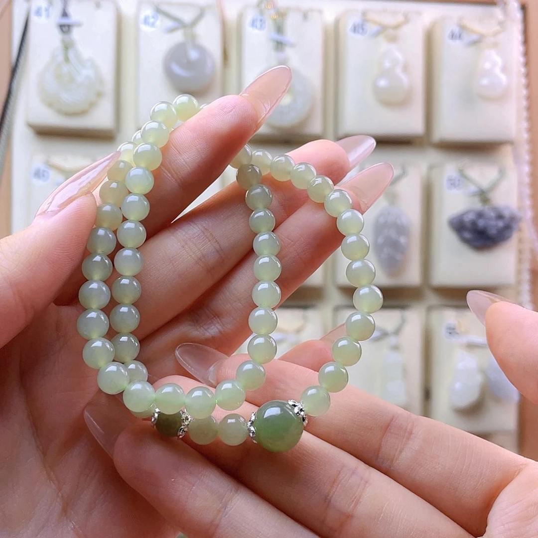 和田玉未镶嵌吊坠(赠链)樱***子