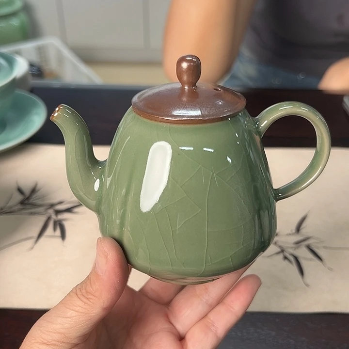 龙泉云间青瓷小米茶器