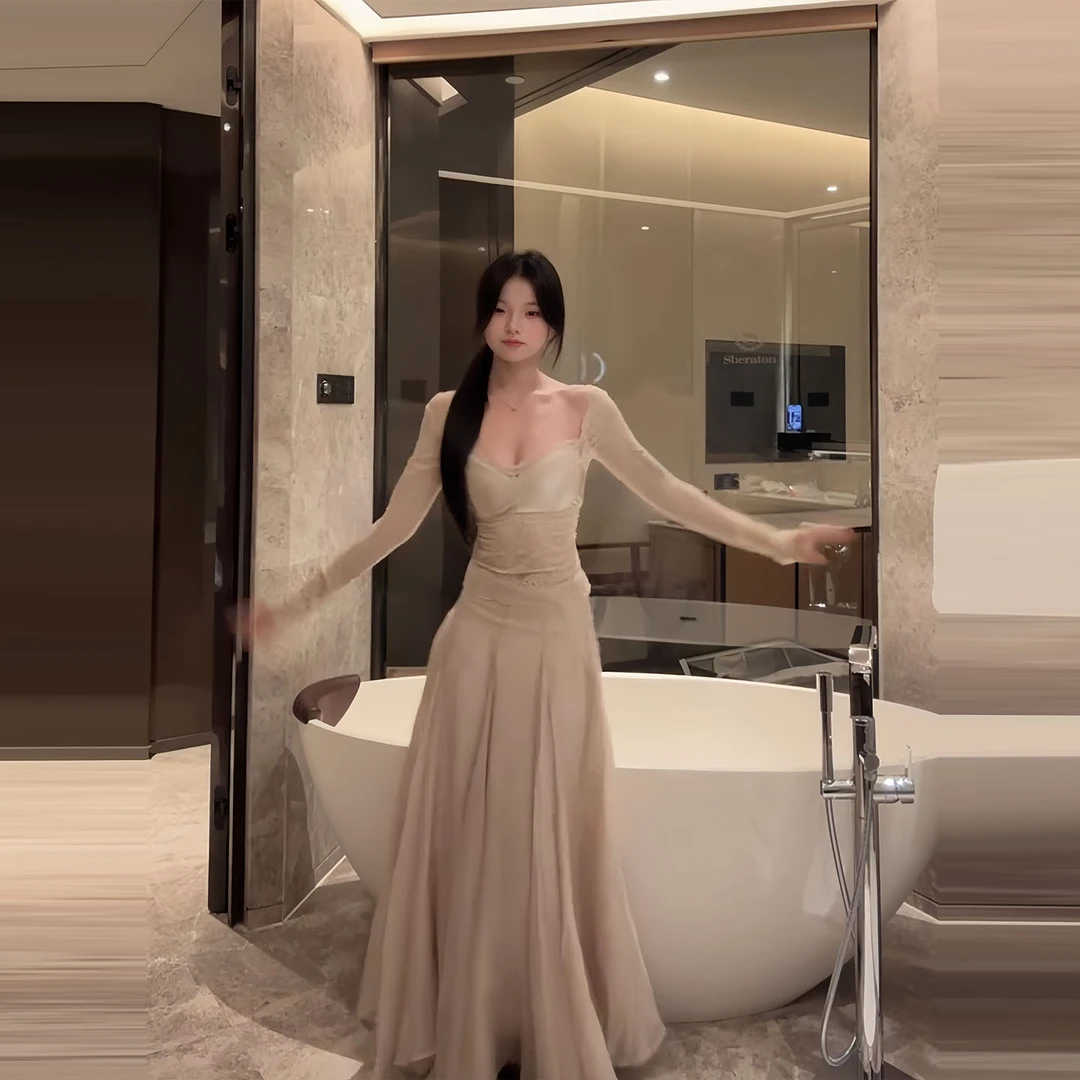 法式气质名媛风修身露肩针织上衣女秋季新款高腰显瘦半身裙两件套