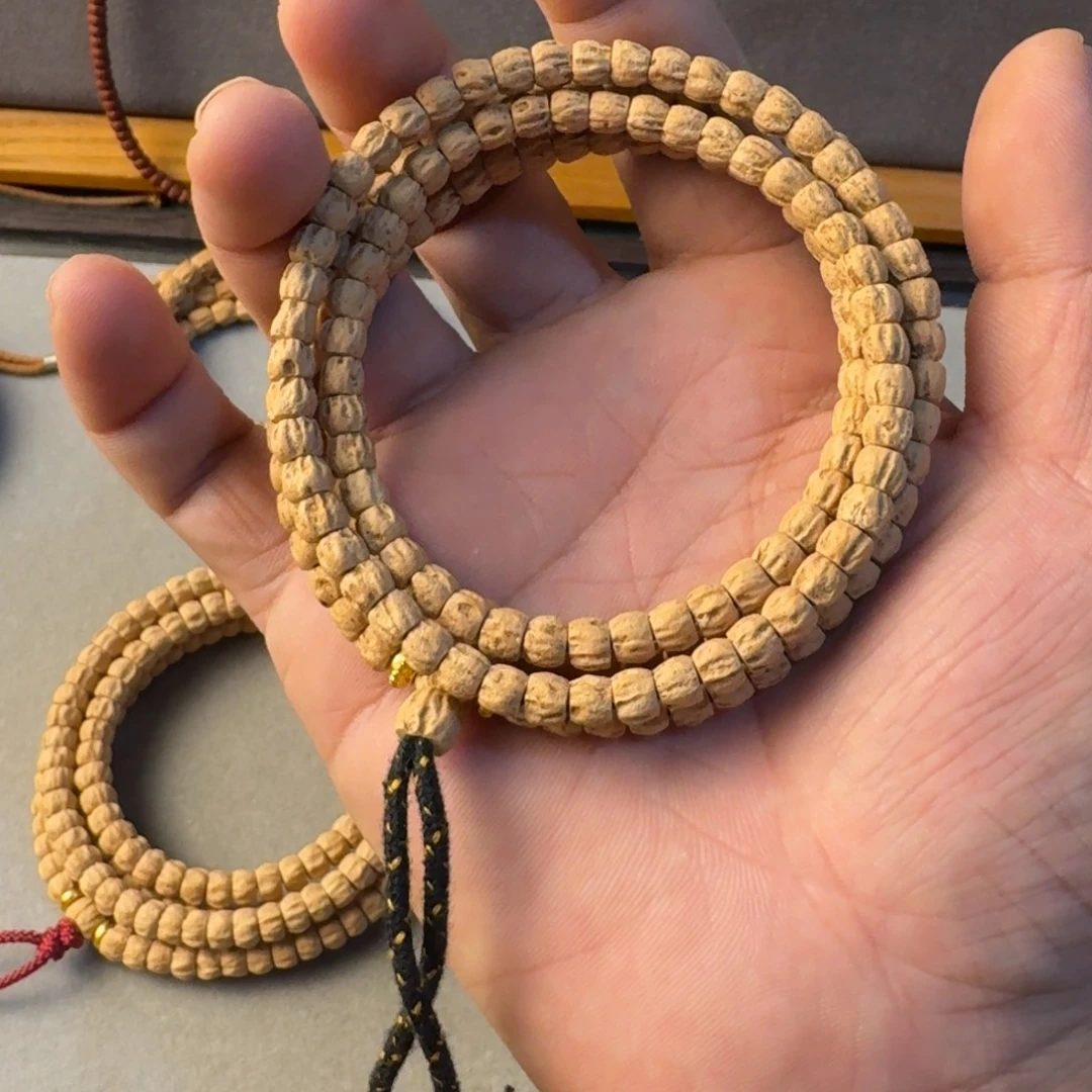 柏香籽/百香籽吊坠