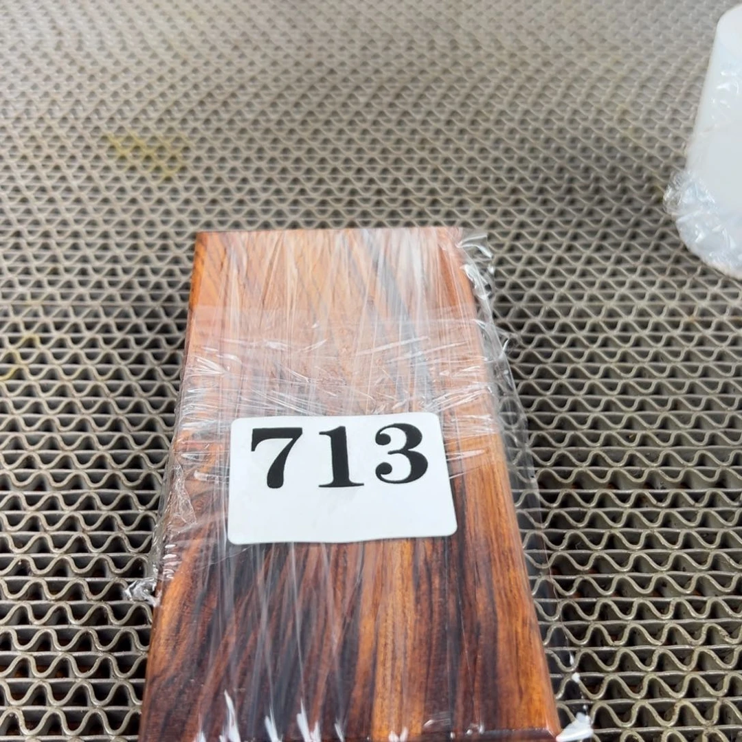 何***泺木木料一物一拍木料