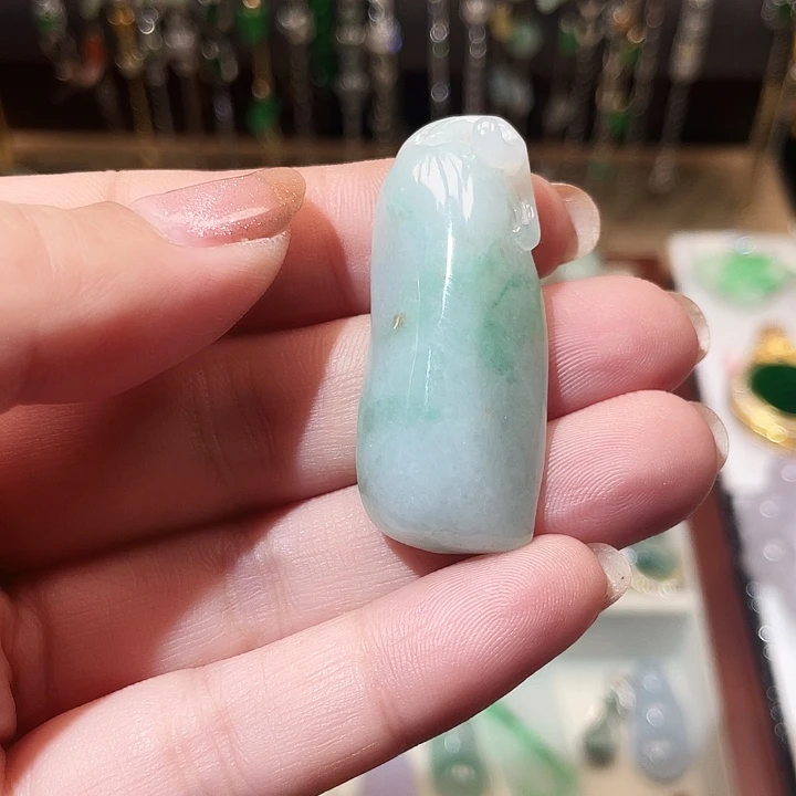 翡翠未镶嵌颈饰天然翡翠