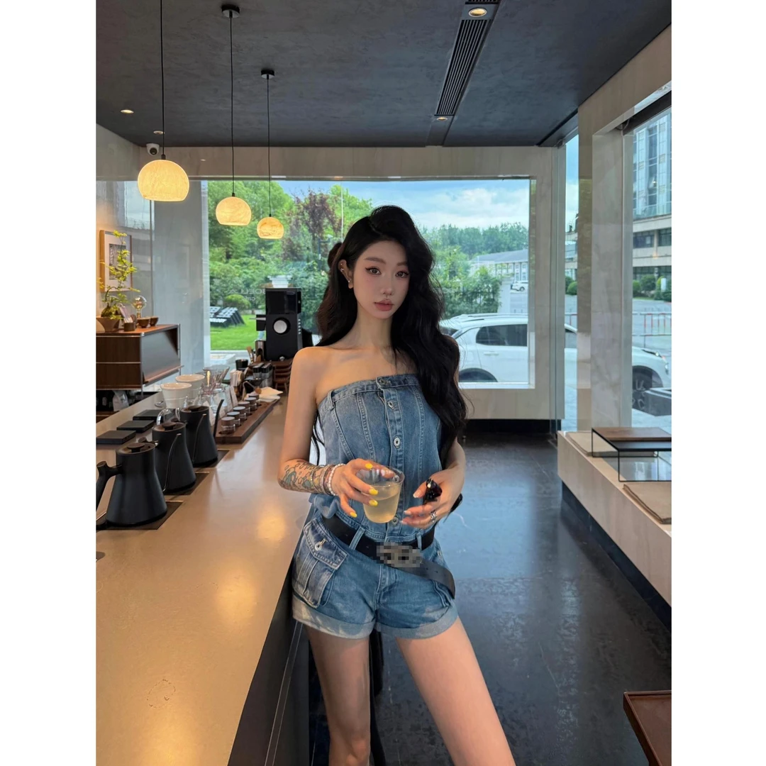 复古港风蓝色牛仔短裤女2025夏季新款设计感抹胸连体裤连身短裤