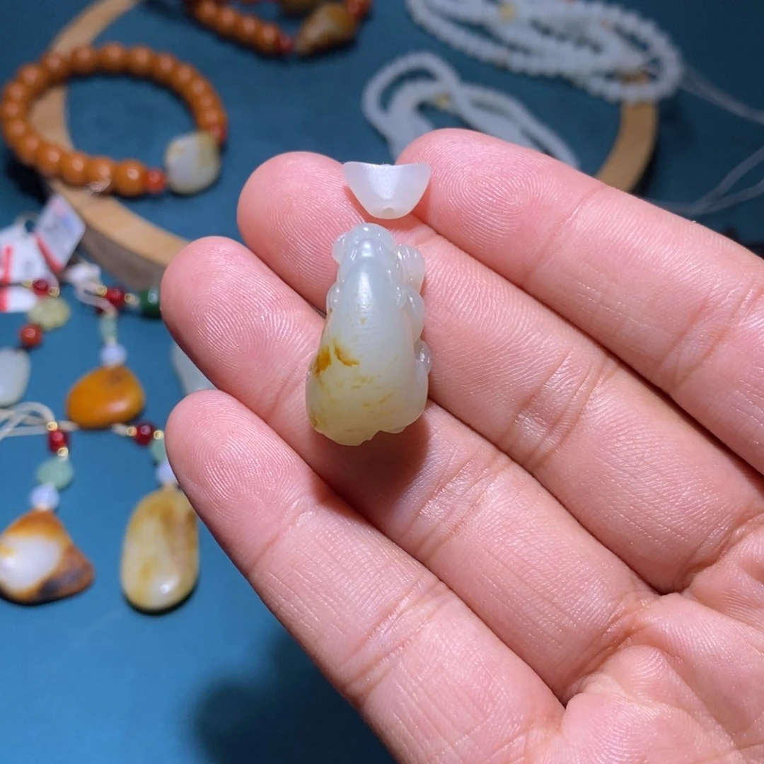 和田玉未镶嵌挂件清****）