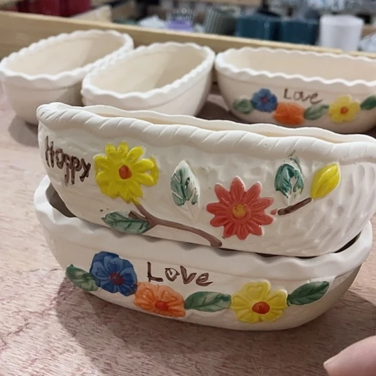 多肉绿植陶瓷花盆9.9包邮，有孔