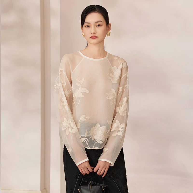 如意连云【小江专属】2025春款真丝欧根纱绣花上衣女新中式国风衬衫