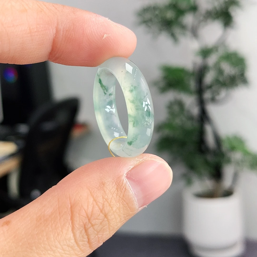 翡翠未镶嵌戒指16号