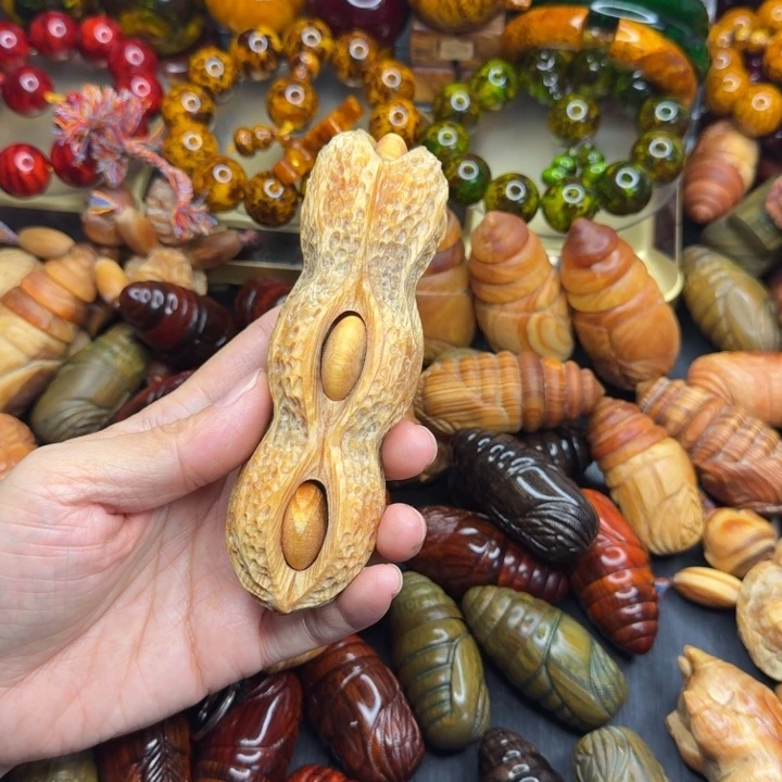 松木琥珀木文玩手串