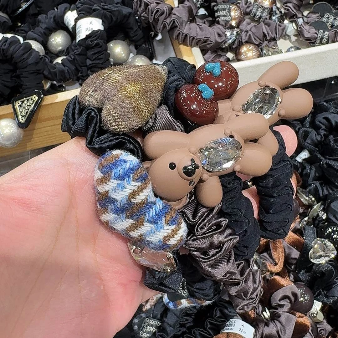 非金属四根发绳熊