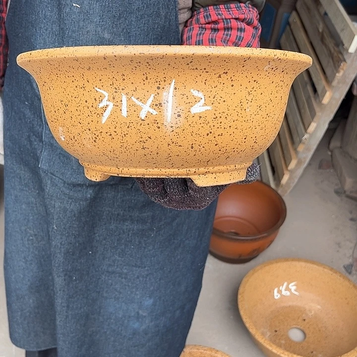 红陶紫砂工艺厂……紫砂工艺厂