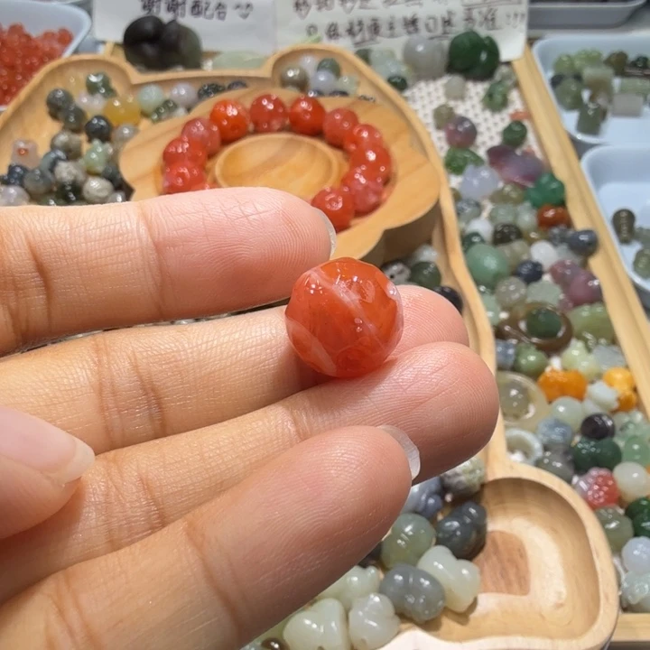 和田玉未镶嵌珠宝半成品