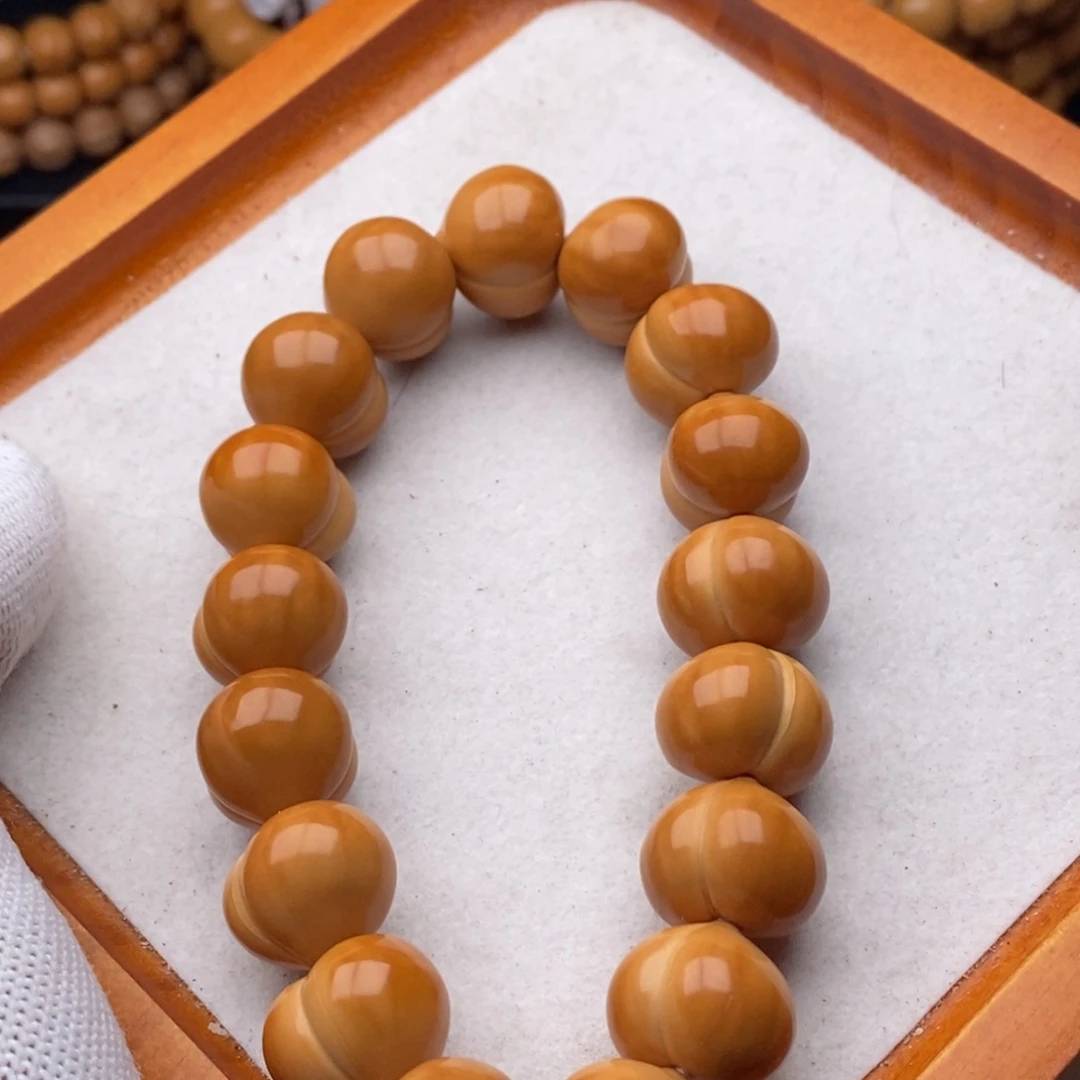 *****吊坠猴头核桃聚宝盆屁桃