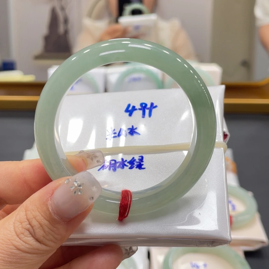 未镶嵌手镯翡翠翡翠