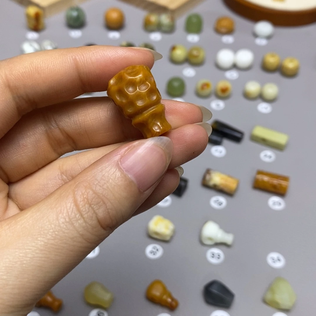 蛇纹石玉配饰合金?*?