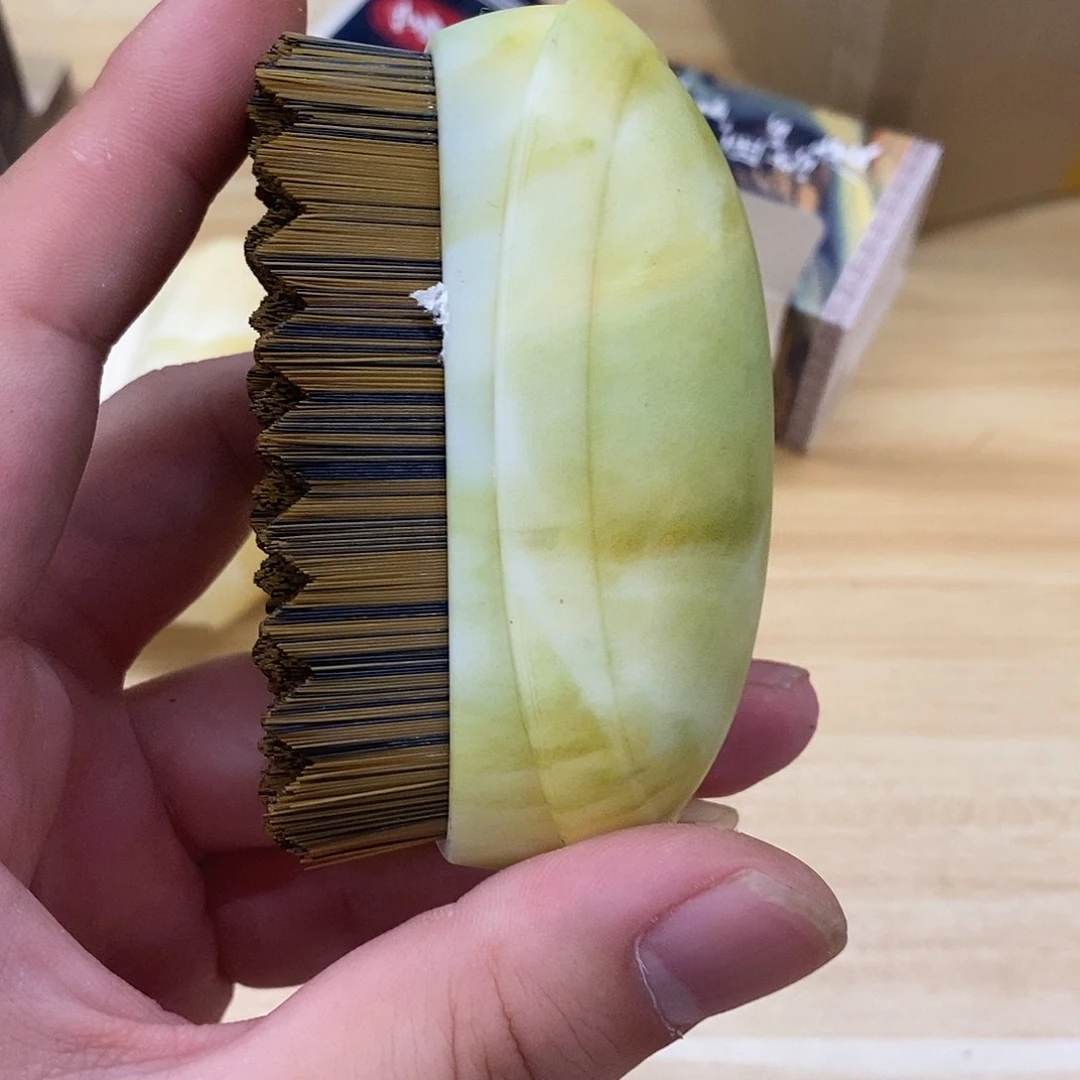 硬竹炭丝万毛刷一把