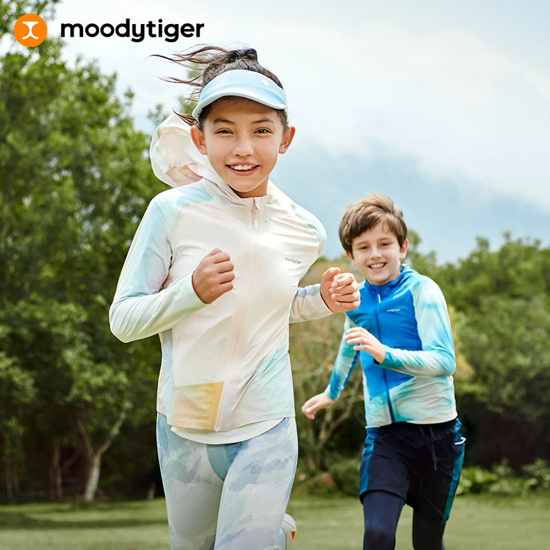 moodytiger儿童冰皮防晒春夏透气柔软户外运动外套22213901
