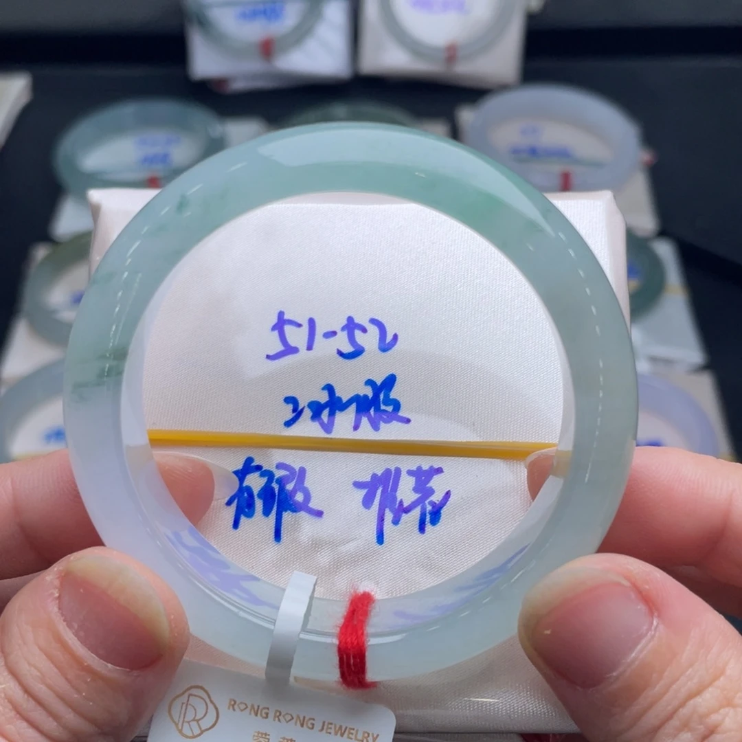 翡翠未镶嵌手镯翡翠手镯60