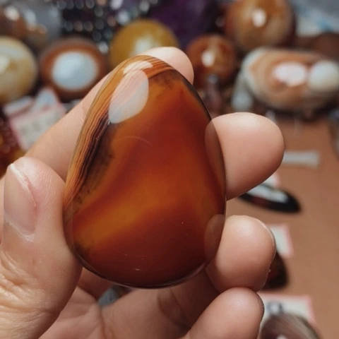 未镶嵌玛瑙/玉髓珠宝奇石鐘*瑜打孔不退不换