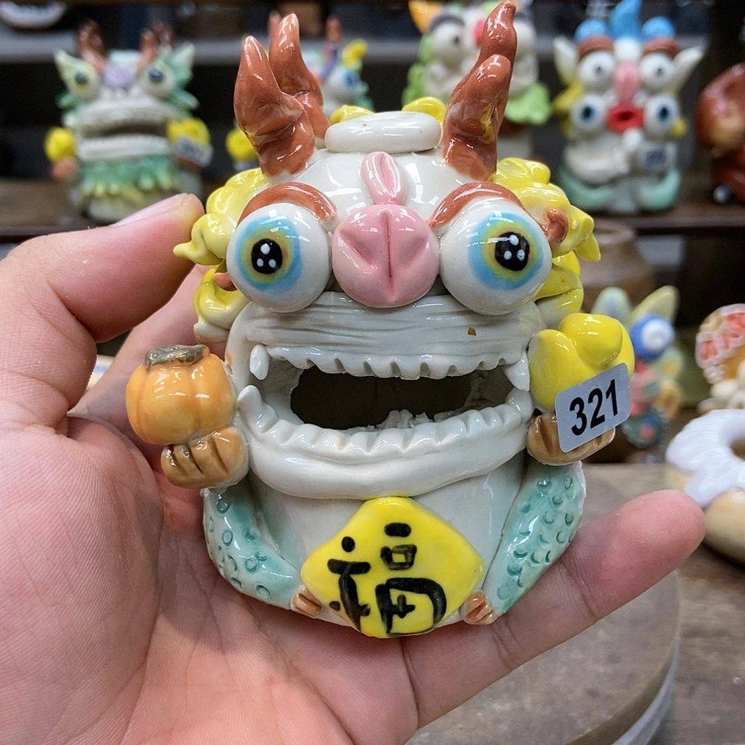 摆件直播间手工抽象陶瓷摆件321