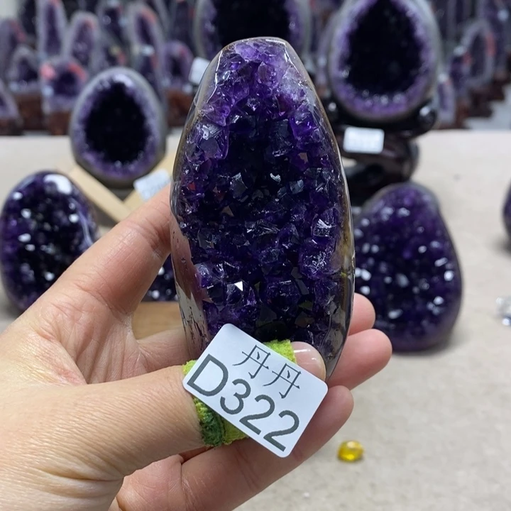 水晶大型摆件（非配饰）未镶嵌