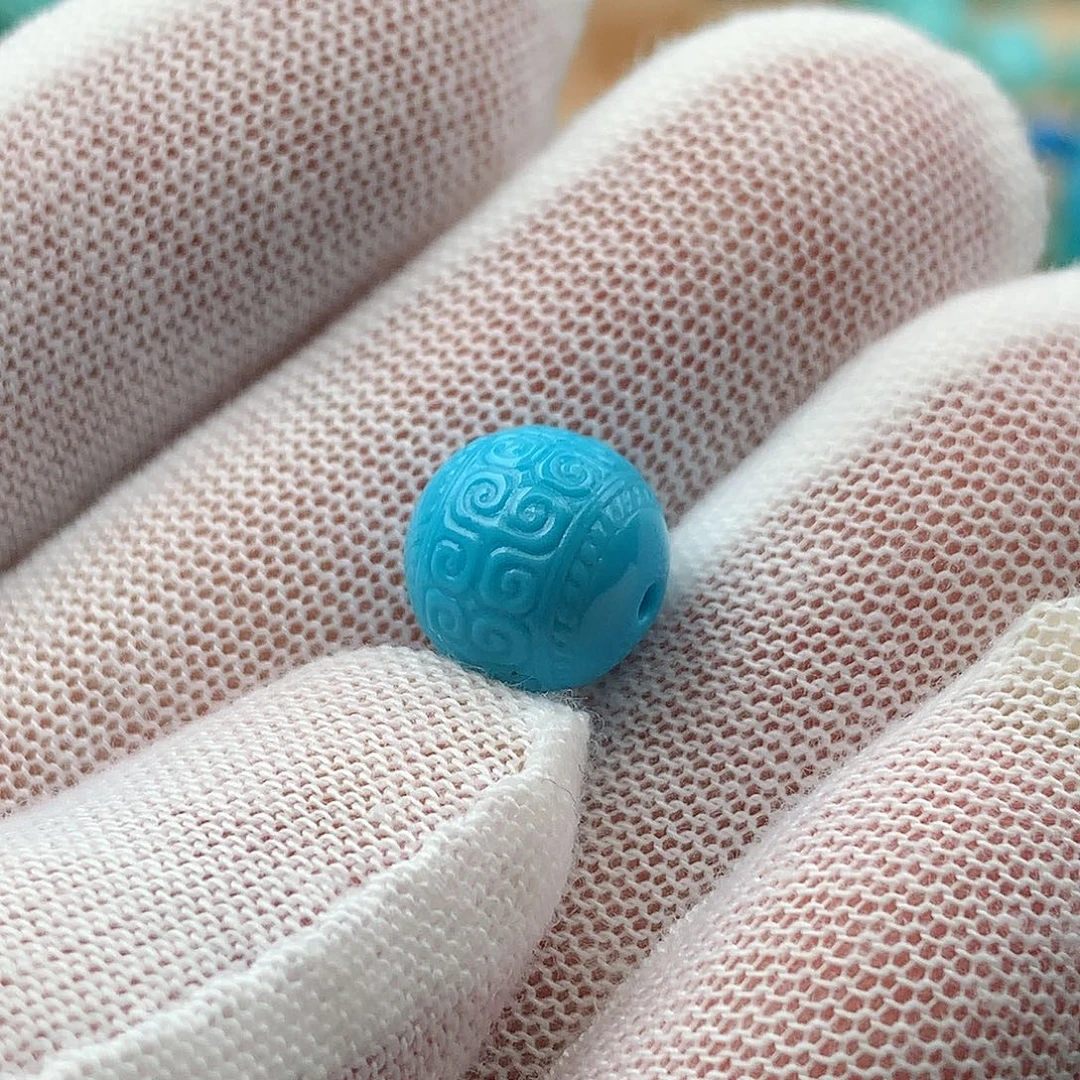 未镶嵌绿松石颈饰