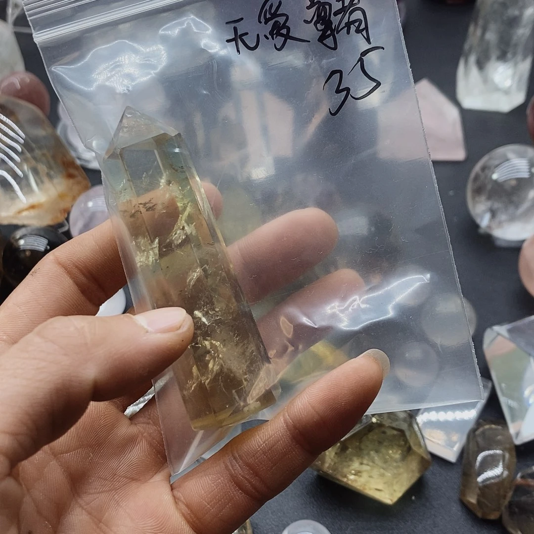 水晶黄水晶柱子未镶嵌