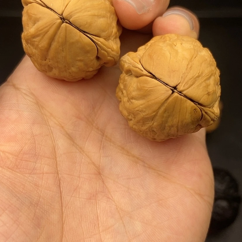 【闪购商品】文玩核桃把件八方来财31尺