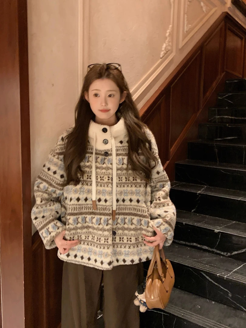 【雾都白昼】秋冬连帽款费尔岛仿羊羔毛外套女宽松休闲韩版百搭上衣