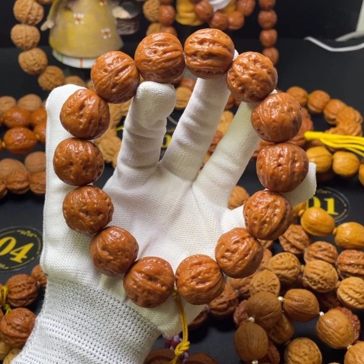 文玩核桃手串秋子