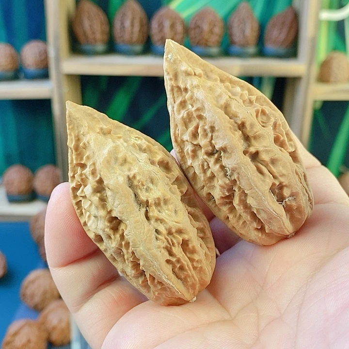 文玩核桃吊坠85一阳指66尺