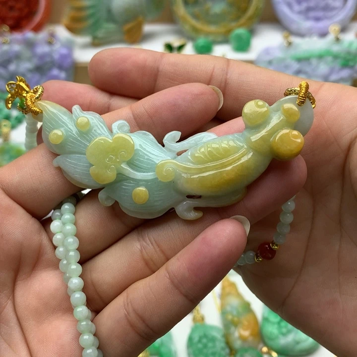 颈饰未镶嵌翡翠翡翠