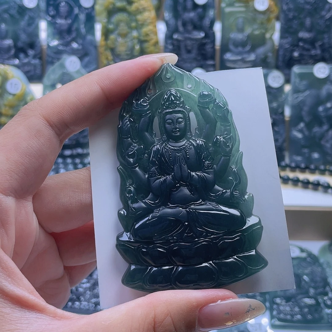 谷***爷翡翠未镶嵌颈饰翡翠未镶嵌