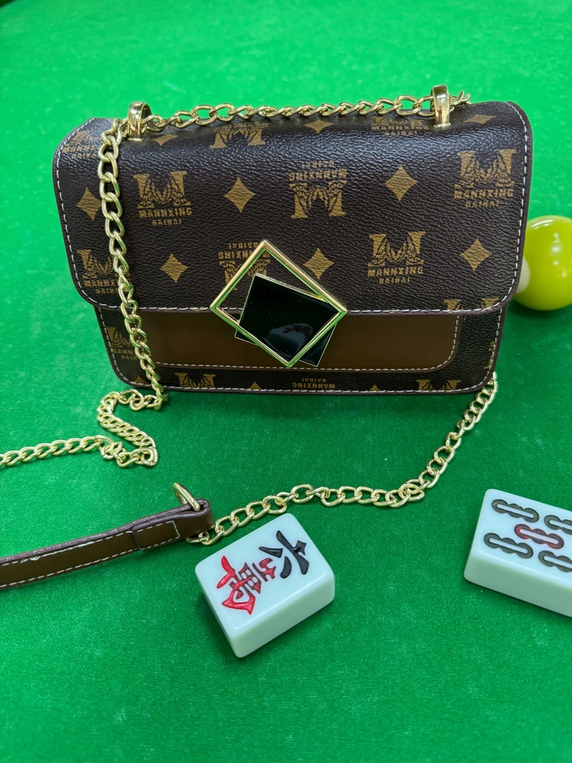 CX醋兮2025盛夏休闲时尚经典小众ins单肩斜跨女包中号拼色轻奢