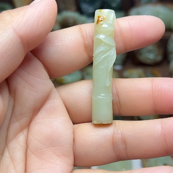 岫岩河磨玉（透闪石质玉）未镶嵌颈饰