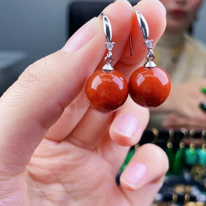 翡翠耳饰未镶嵌饰品