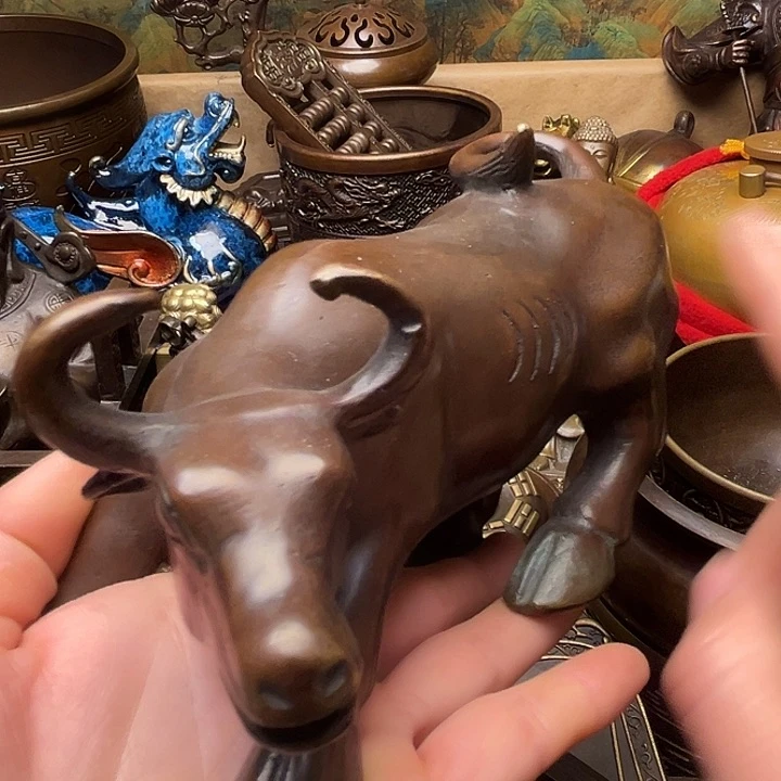 精美铜器批发档口